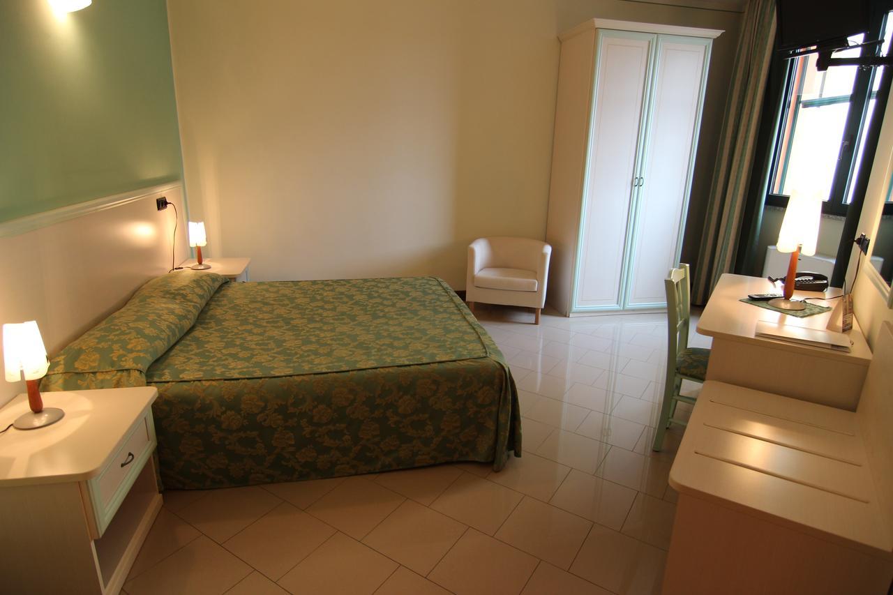 Eden Hotel Castel d'Ario Экстерьер фото
